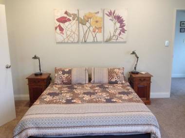 Cave Rock Guest House