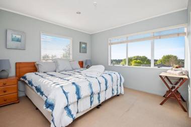 Maxwell's Golf Retreat