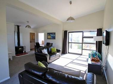 Ponderosa - Waitarere Beach Bach