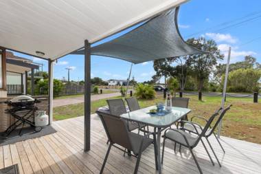 Bream Bay Sands - Ruakaka Holiday Home