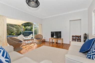 Somerton - Waipu Holiday Home
