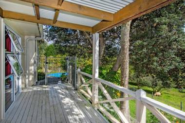 Francis Orchard Country Stay - Waipu Holiday Home