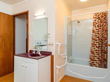 Talinga Ocean Views - Mangawhai Holiday Home