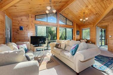 Pearl Retreat - Mangawhai Heads Holiday Home