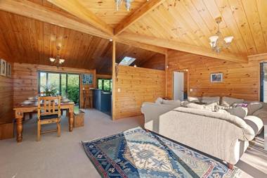 Pearl Retreat - Mangawhai Heads Holiday Home