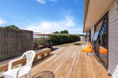 This Way To The Beach - Omaha Holiday Home