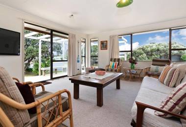 Esme Escape - Omaha Holiday Home