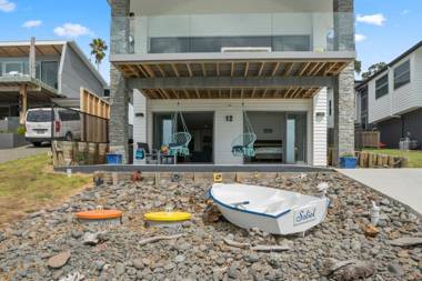 Soleil on Omana - Omana Beach Holiday Home