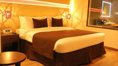 Carnelian by Glory Bower Hotels