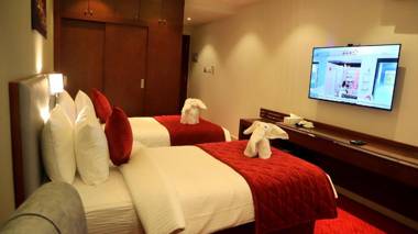 Muscat Express Hotel