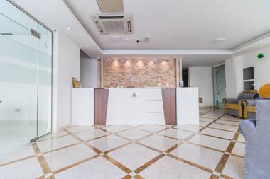 OYO 106 Muscat Grand Hotel Apartment