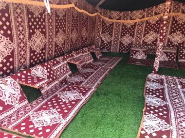 Crescent Desert Private Camp