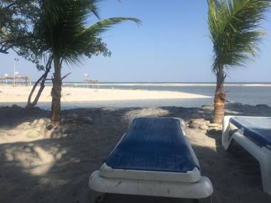 San Carlos Surf Resort & Eco Lodge