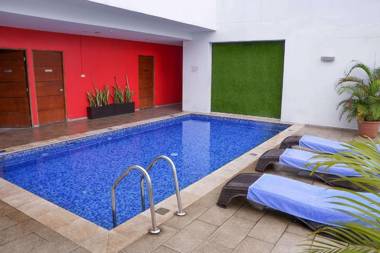 Ramada Panama Centro via Argentina