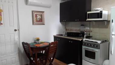 Anexo independiente y privado totalmente amueblado muy lindo y acogedor