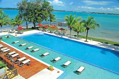 Playa Tortuga Hotel and Beach Resort