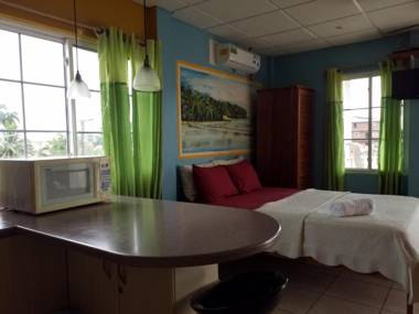 AQUA POINT CONDOS RENTALs