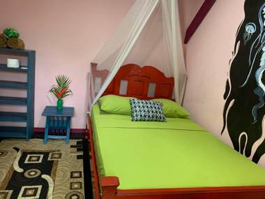 Hostal Camping La Y Griega