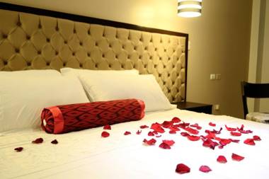 Hotel ROSWAL - Trujillo