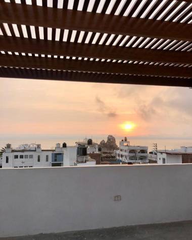 Bravo Surf Camp Punta Rocas