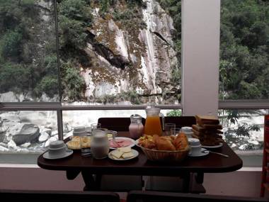 Casa Machu Picchu Hostel