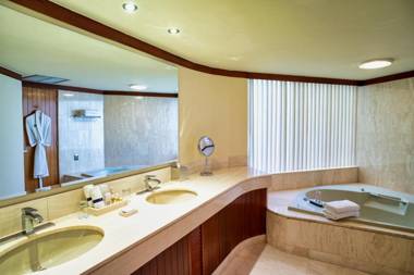 Hotel Estelar Miraflores