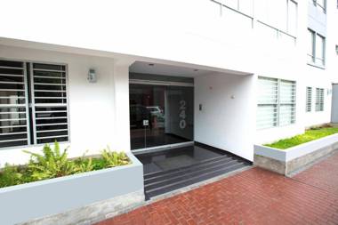 Miraflores Luxury Apartments- Alcanfores