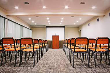 El Polo Apart Hotel & Suites