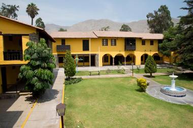 Thunderbird El Pueblo Resort & Convention Center