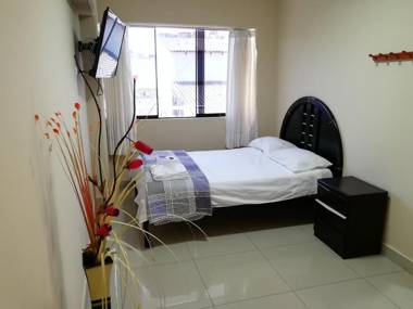 Maxy's Inn Hotel & Suite