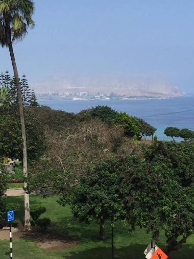 Departamento Miraflores Frente al Mar