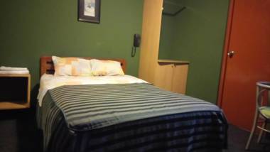 Hostal Residencial Mochica