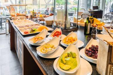 Hyatt Centric San Isidro Lima