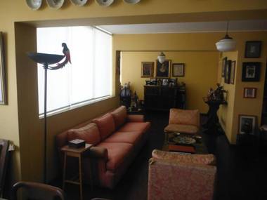 Susana´s Private Room with Breakfast - Miraflores