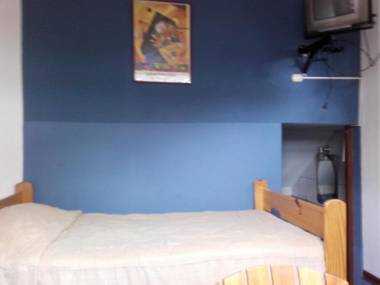 Habitación amoblada en Surco Lima Peru