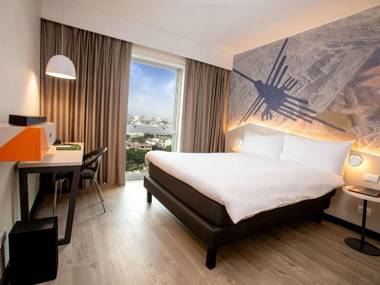 ibis Styles Lima Benavides Miraflores