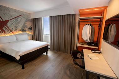 ibis Styles Lima Benavides Miraflores