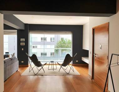 Contemporary 2BR with Balcony