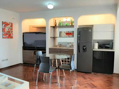 Miraflores Kennedy's Park Apartment