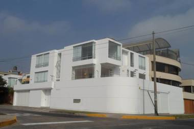 Apartment level 1 Elegant primer piso Edificio de Apartamentos Moderno en San Borja Lima