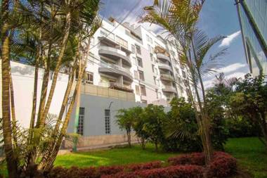 San Borja Departamento Dúplex cerca al Pentágonito
