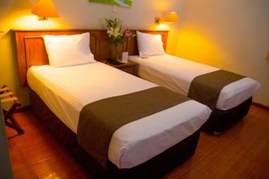 DM Hoteles Mossone - Ica