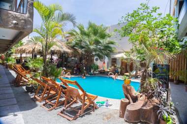 Banana's Adventure Hostel