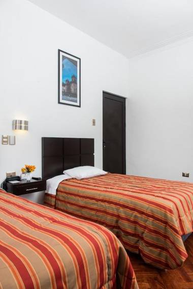 Hostal & Apartments El Triunfo