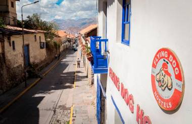 Flying Dog Hostel Cusco