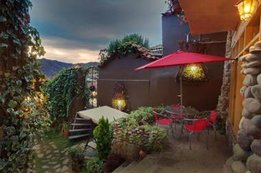 Cities of the World - Hotel Cusco