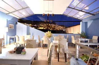 Cooper Hotel Boutique