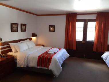 Explorer Deluxe Hotel