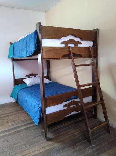 Estancia 311 Backpackers