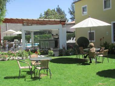 Queen's Villa Hotel Boutique